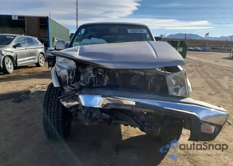 2001 Toyota 4Runner Sr5 z USA, uszkodzony, nr VIN JT3HN86R210333220